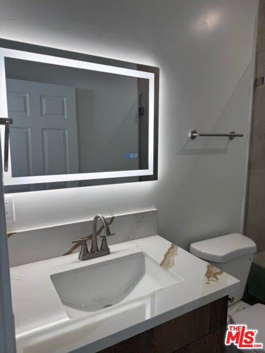 Building Photo - 23836 Victory Blvd