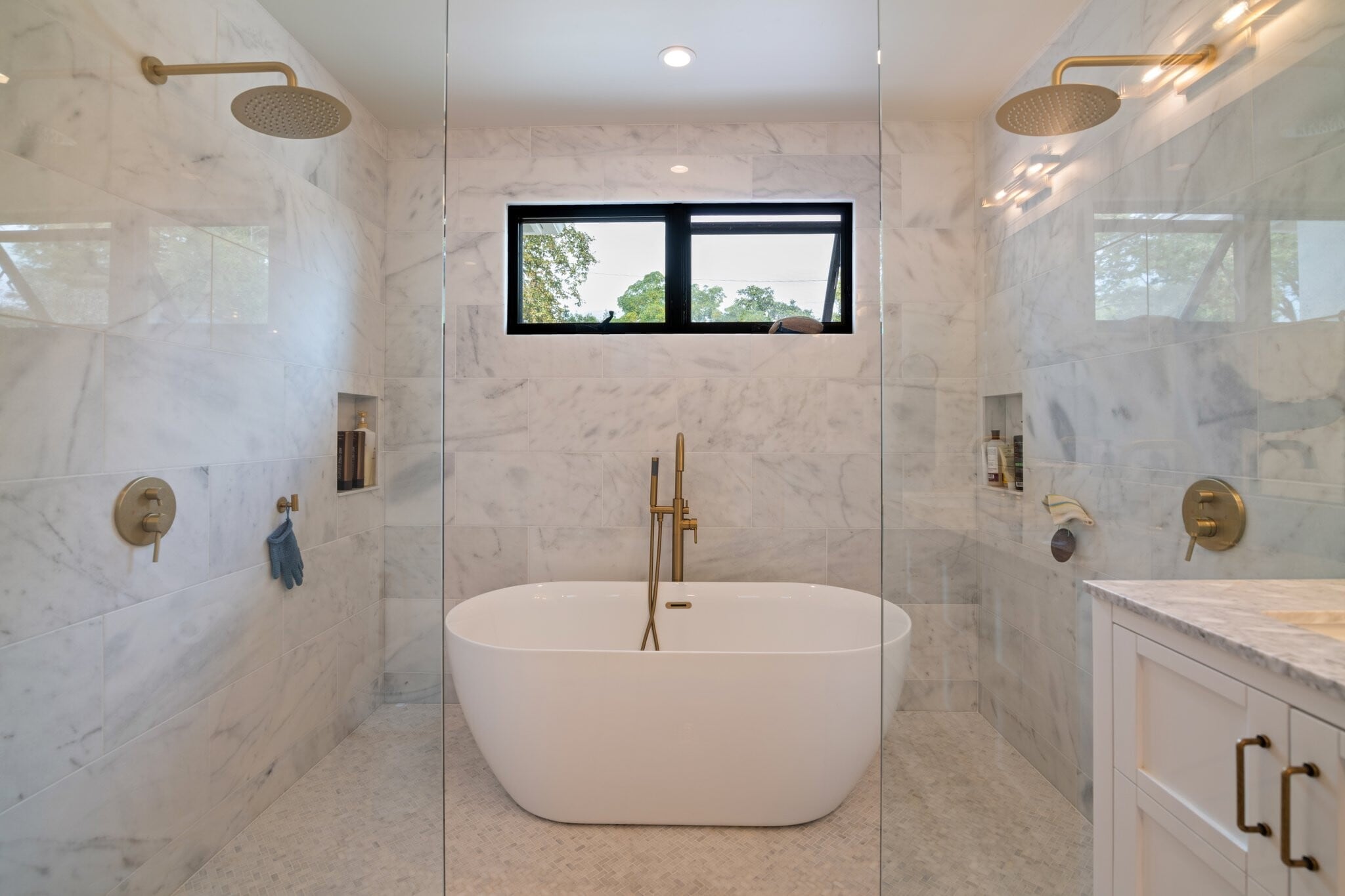 Building Photo - 3116 Calle Fresno