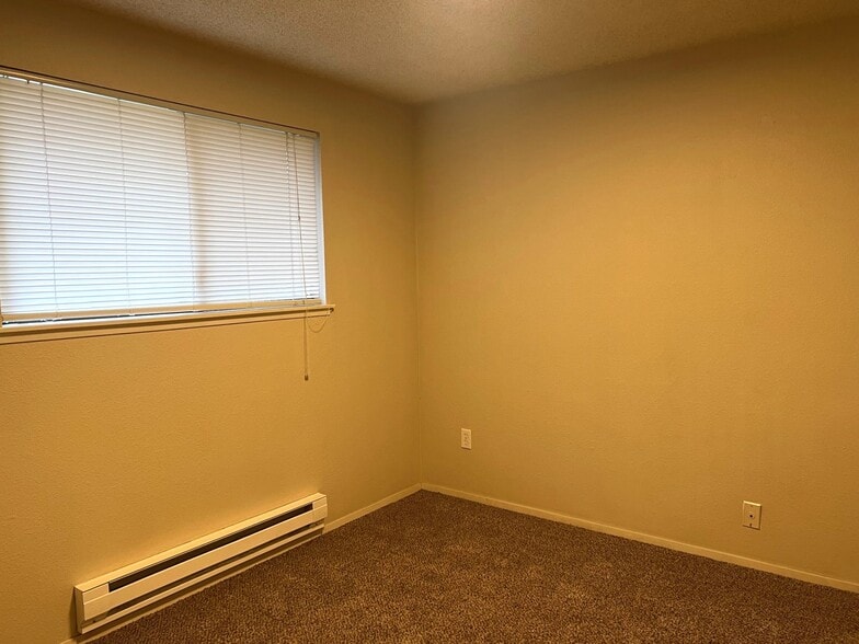 Building Photo - 12123 108th Avenue Ct E