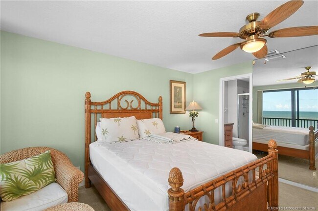 Building Photo - 2375 NE Ocean Blvd