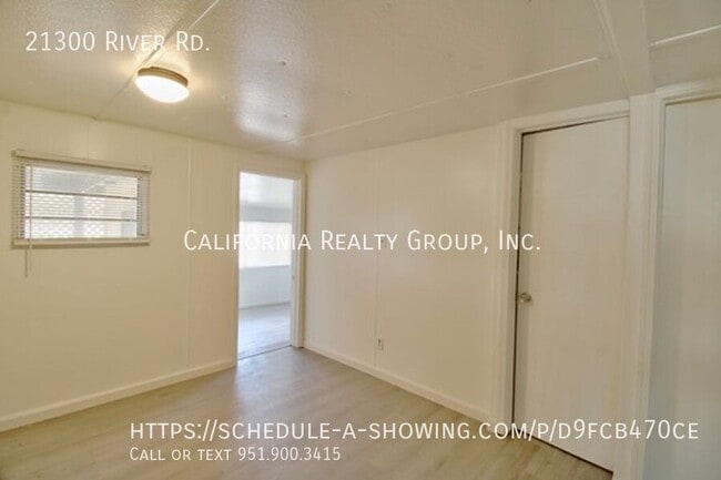 Building Photo - 21300 River Rd