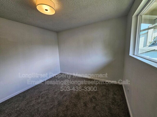 Building Photo - 412 Pearl St