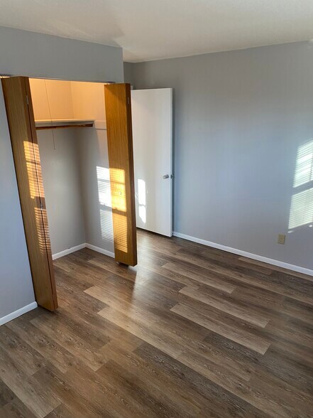 Bedroom - 7617 69th ave N