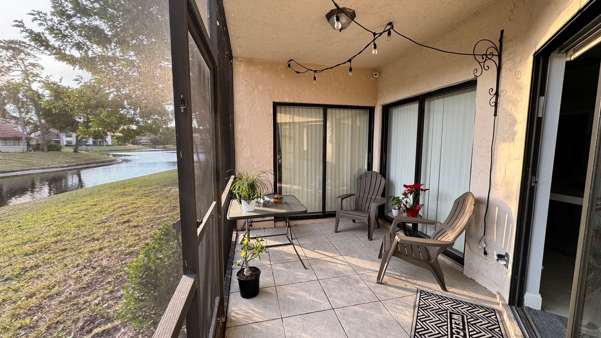 Building Photo - 5641 Coach House Cir