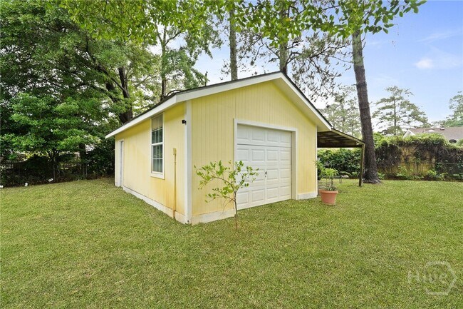 Building Photo - 609 Indigo Cir