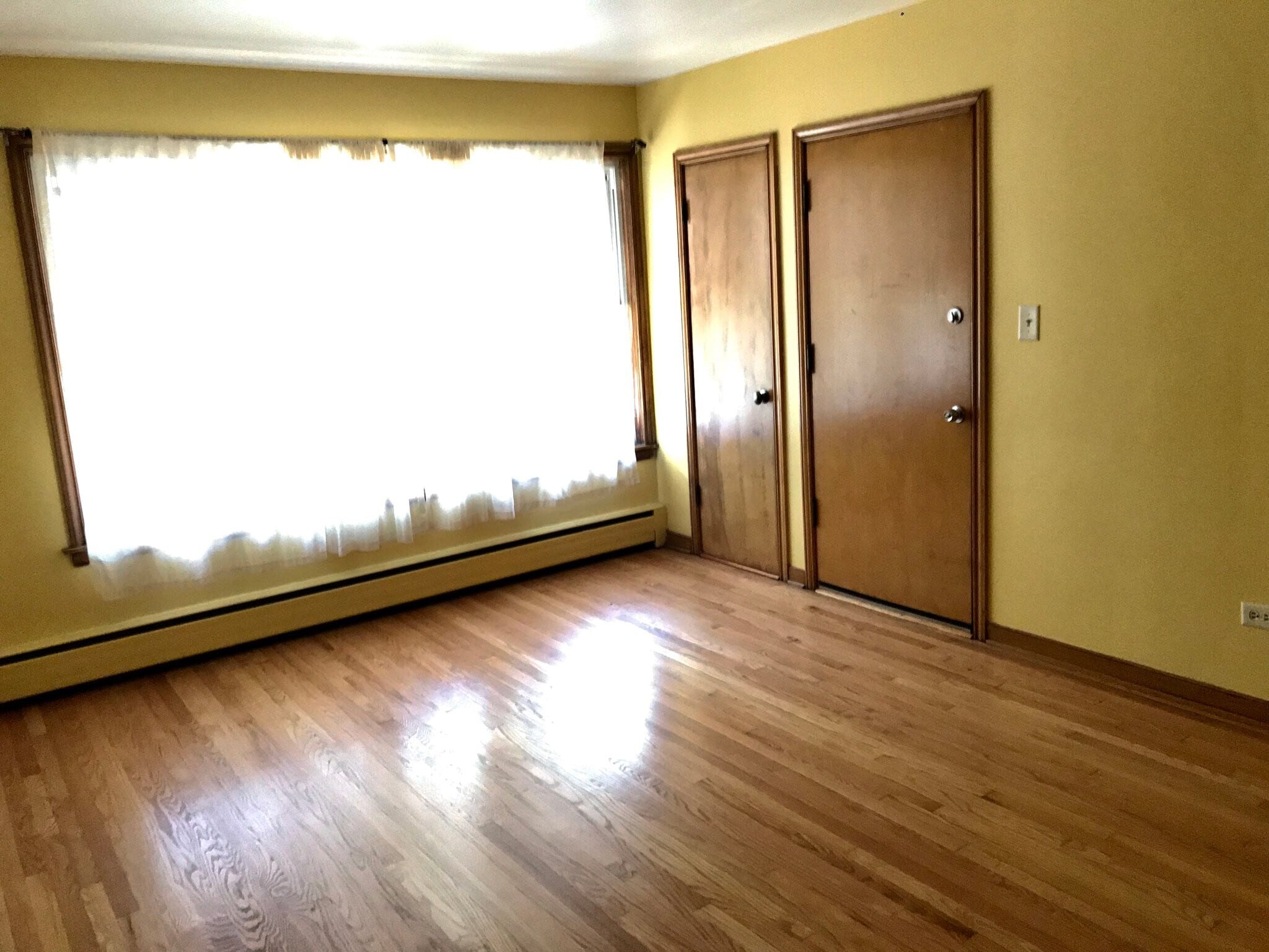 Building Photo - 2533 S 57th Ct