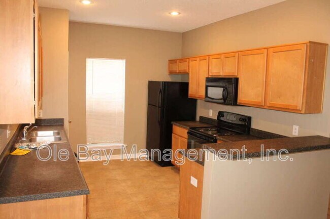 Building Photo - 8762 Fangorn Rd