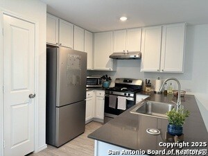 Building Photo - 9907 Jenny Grist