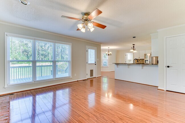 Building Photo - 4135 Fox Brush Dr