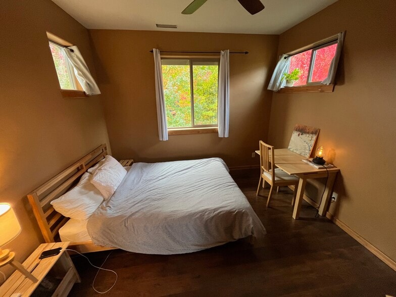 Building Photo - 3107 Dana Ln