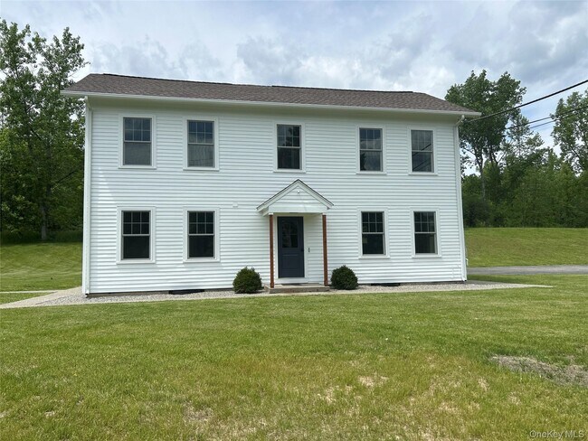 Building Photo - 173 S Amenia Rd