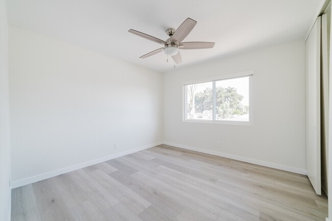 Building Photo - 4154 Baycliff Way