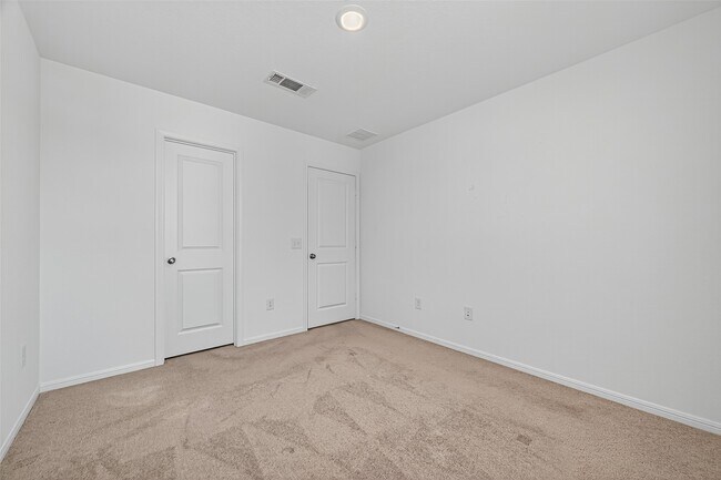 Building Photo - 1028 Laguna Cv Dr