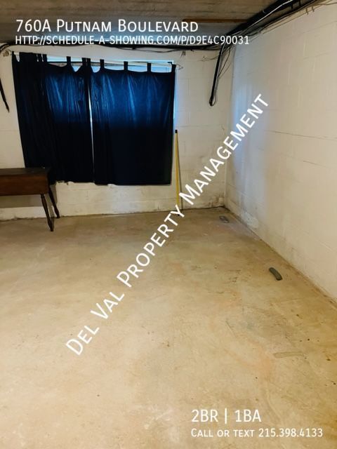 Building Photo - Renovated 2-Bedroom, 1 Bathroom 1st FL Con...