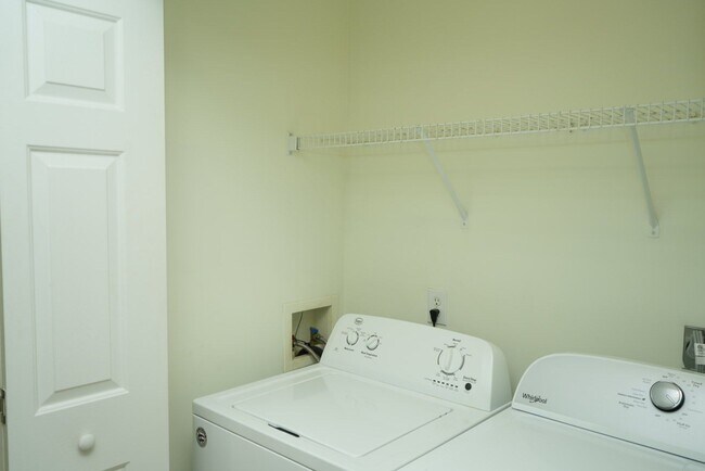 Building Photo - 1119 Somerchase Ct