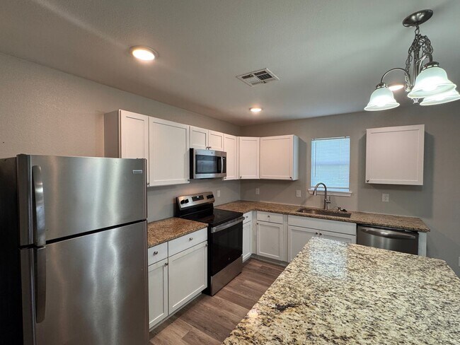 Building Photo - 4120 W 56th Pl