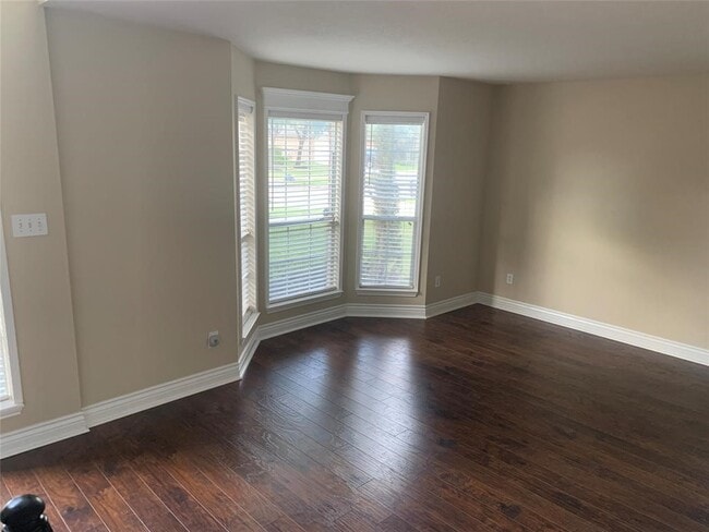 Building Photo - 18019 Oak Orchard Lane