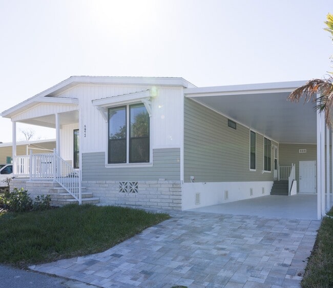 Building Photo - 5972 Brigadoon Wy