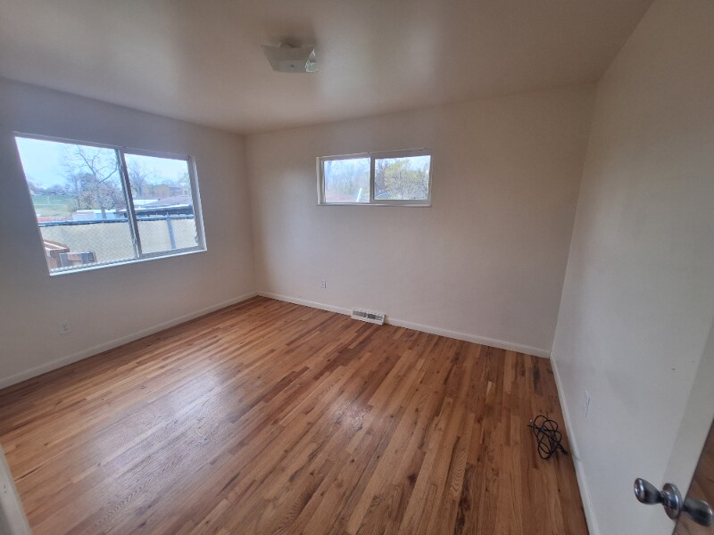 Building Photo - 2172 Reed Dr