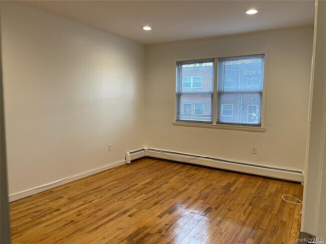 Building Photo - 43-21 212th St