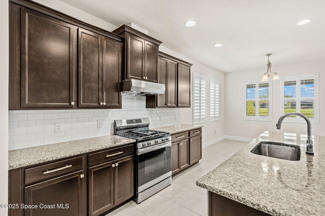 Building Photo - 2999 Pangea Cir