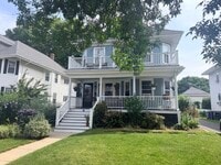 Building Photo - 147 Manthorne Rd
