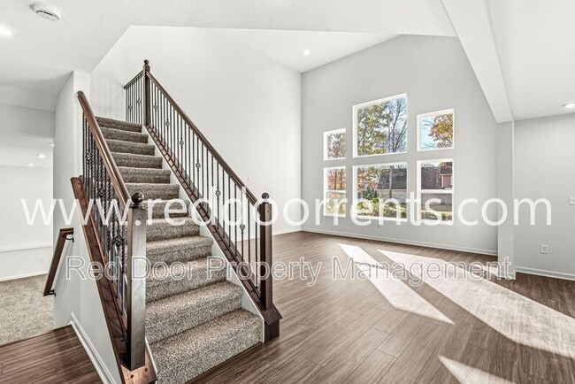 Building Photo - 6903 Oakdale Ln