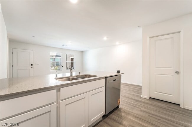 Building Photo - 9472 Peaceful River Ave
