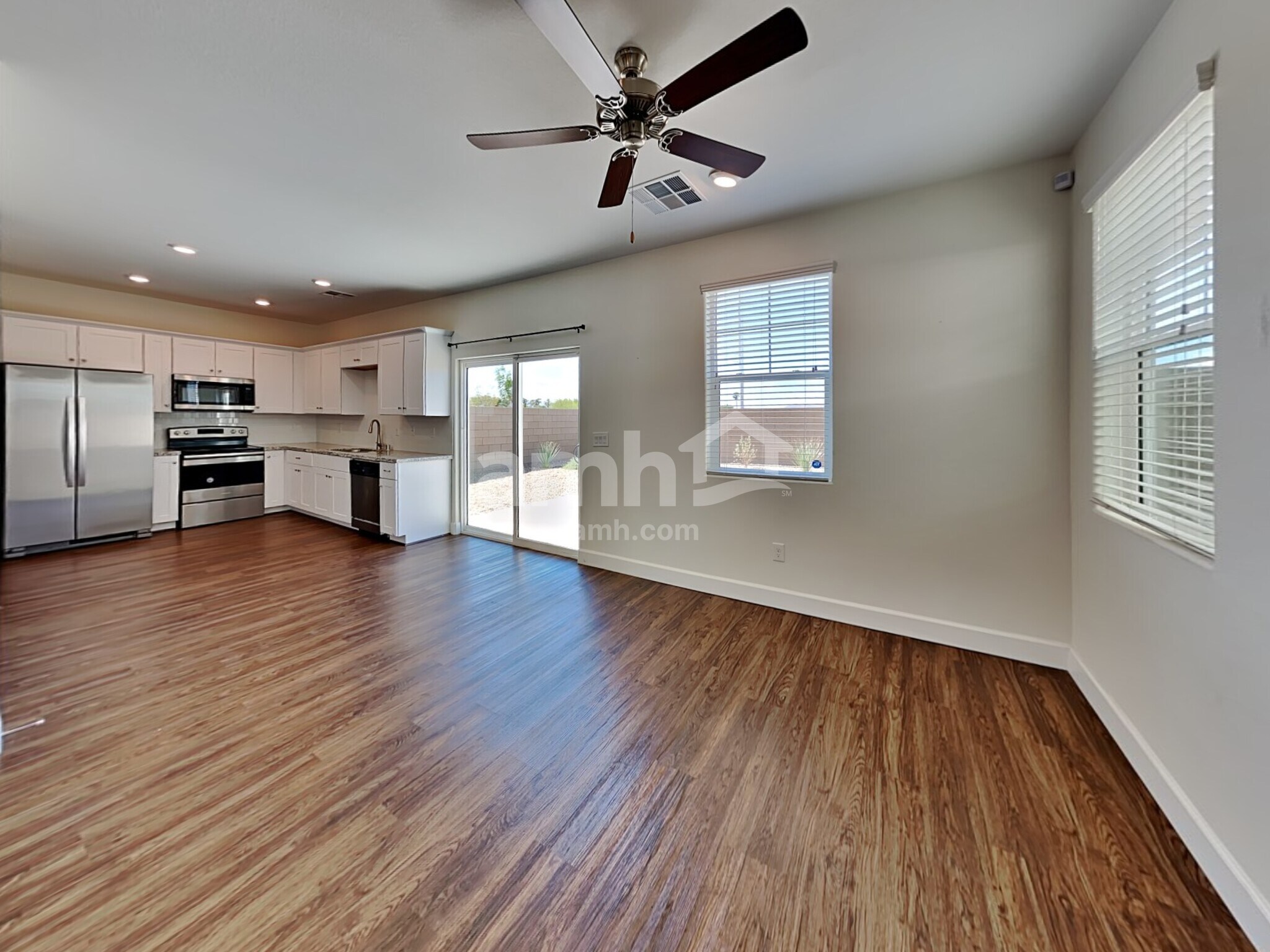 Building Photo - 8186 Inhibition Ct