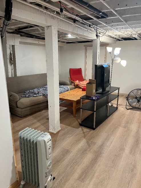 Building Photo - 975 Howard St