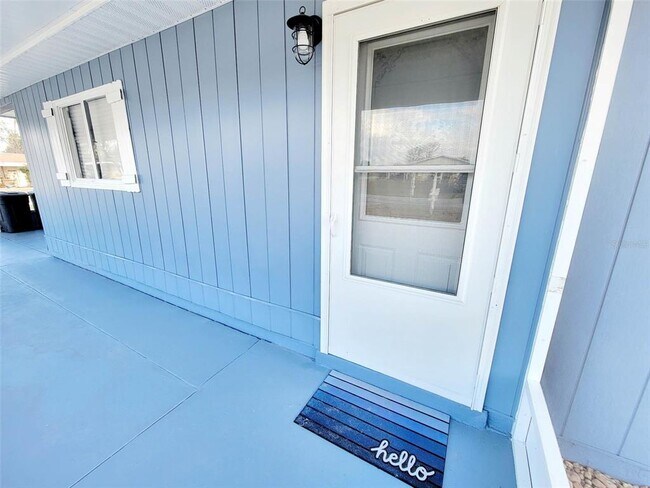 Building Photo - 9760 SW 101st Ln