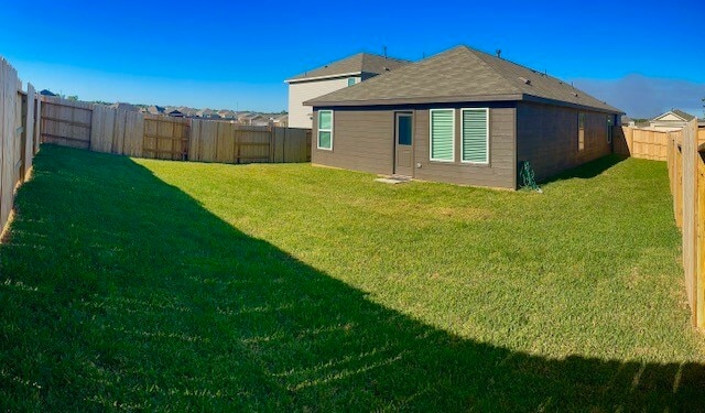 Building Photo - 320 Bush Mdw Ln