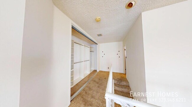 Building Photo - 4535 San Blas Ave