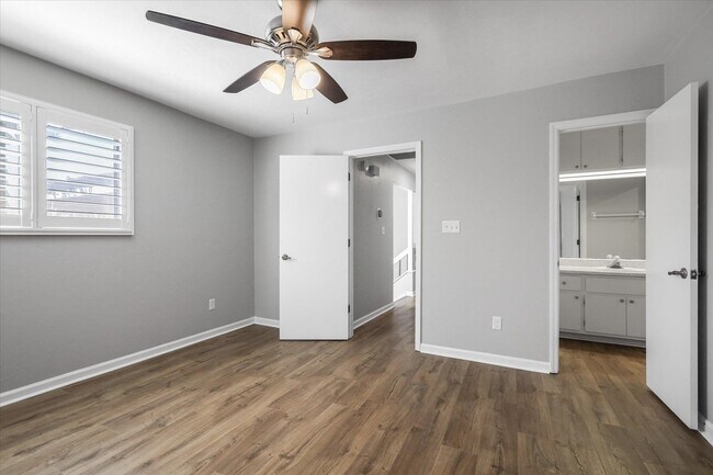 Building Photo - 3108 Ironwood Dr