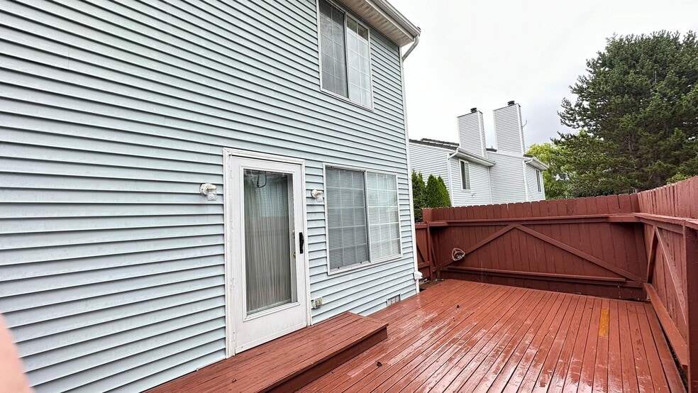 Building Photo - 831 S 310th Pl