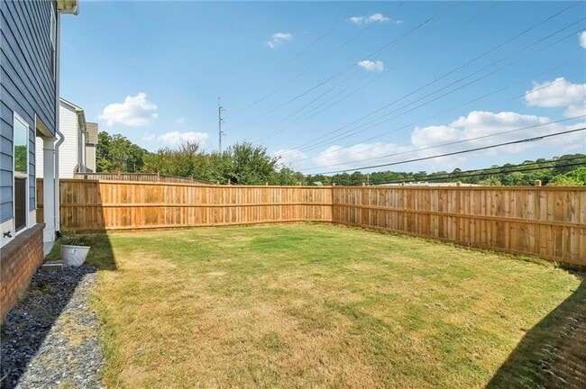 Building Photo - 3890 Clarington Dr