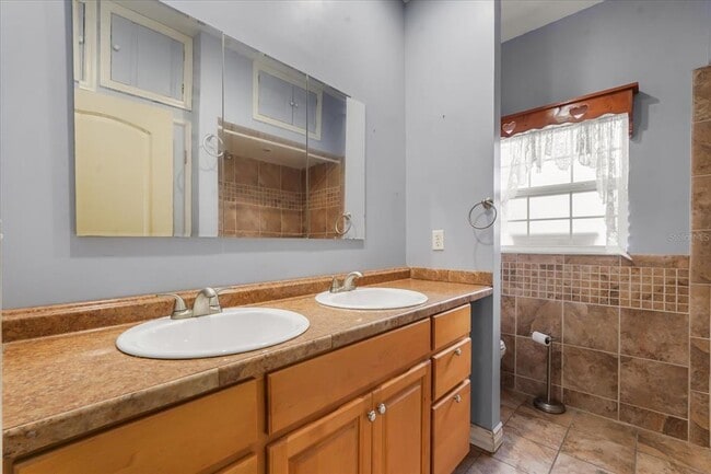 Building Photo - 3303 Massee Rd