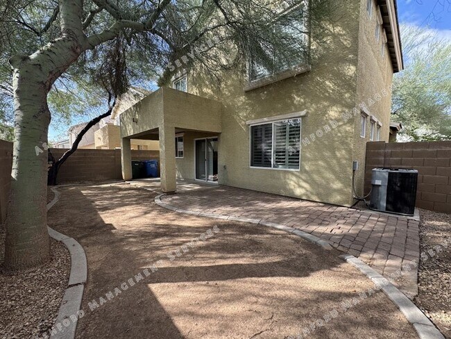 Building Photo - Contemporary Phoenix Living – Spacious 3BR...
