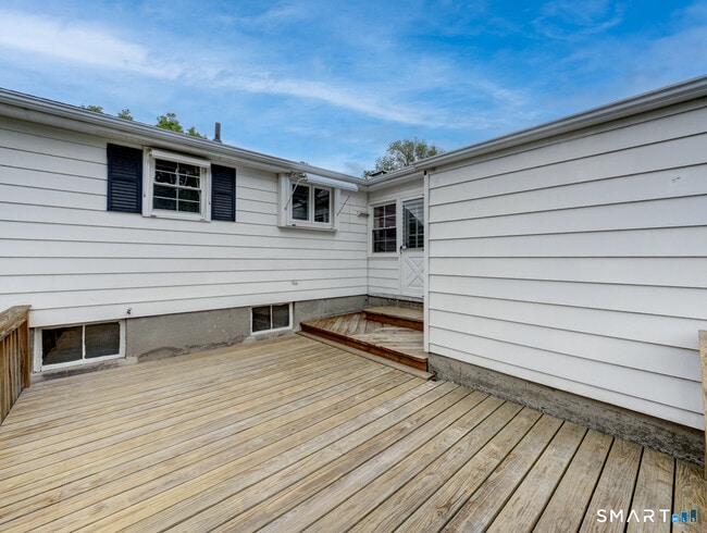 Building Photo - 36 Westview Terrace