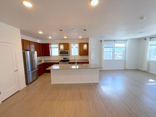 Building Photo - 3 Bedroom Townhome Available Near Voyager Pkwy & Interquest Pkwy!