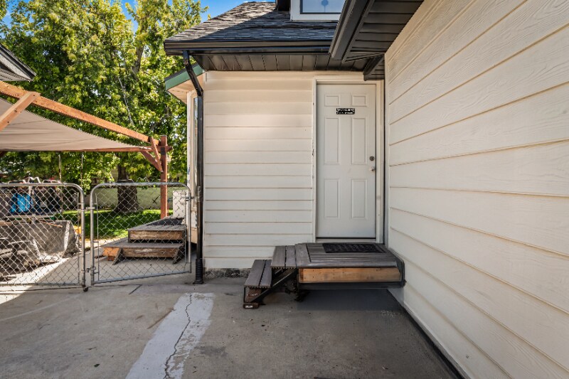 Building Photo - 610 W 5735 S