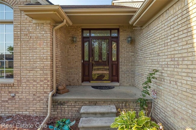 Building Photo - 13987 Glenwood Dr