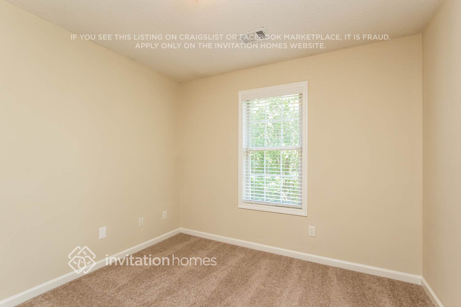 Building Photo - 5773 River Side Walk