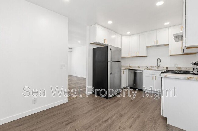 Building Photo - 889 Bracero Rd
