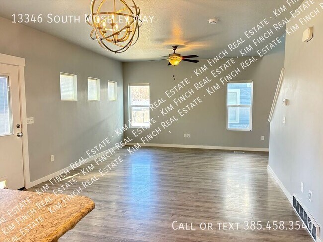 Building Photo - 13346 S Moseley Way