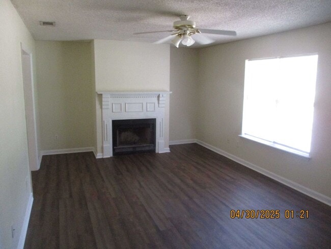 Building Photo - 231 Fire Tower Rd