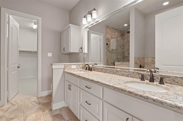 Building Photo - 2317 Chrystal Falls