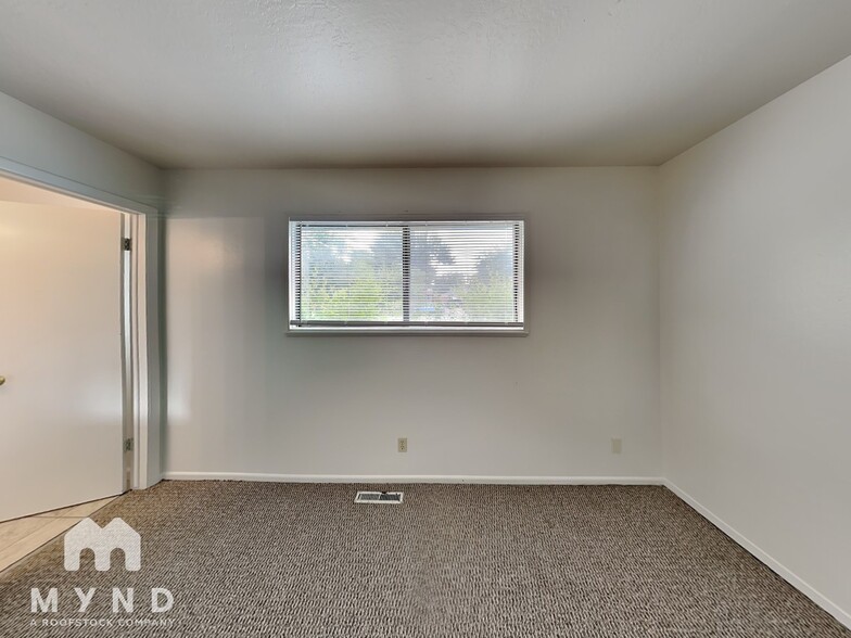 Building Photo - 3270 Probasco Way