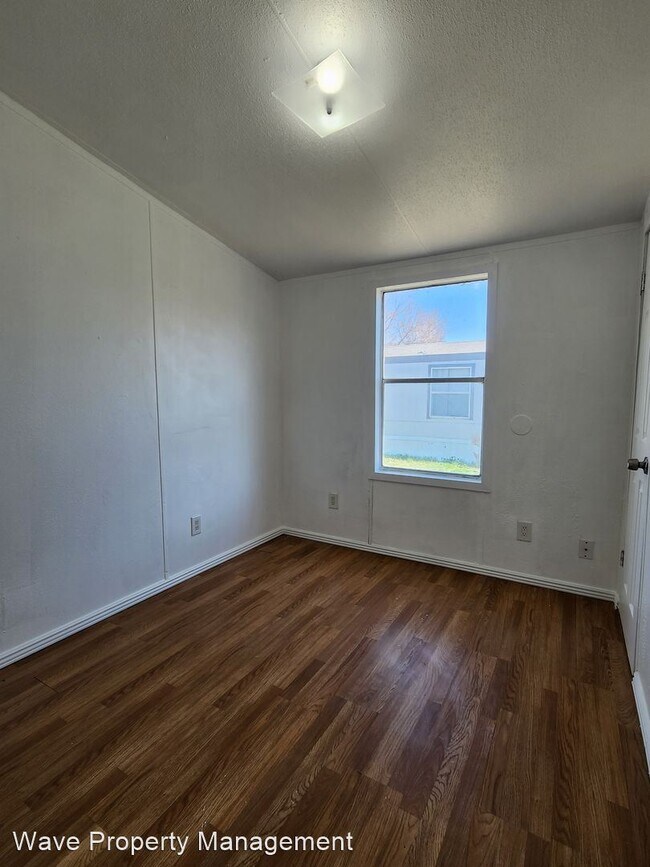 Building Photo - 3 br, 2 bath House - 261 Friar