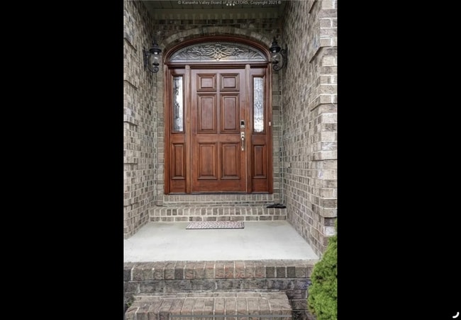 Building Photo - 152 Crestridge Dr